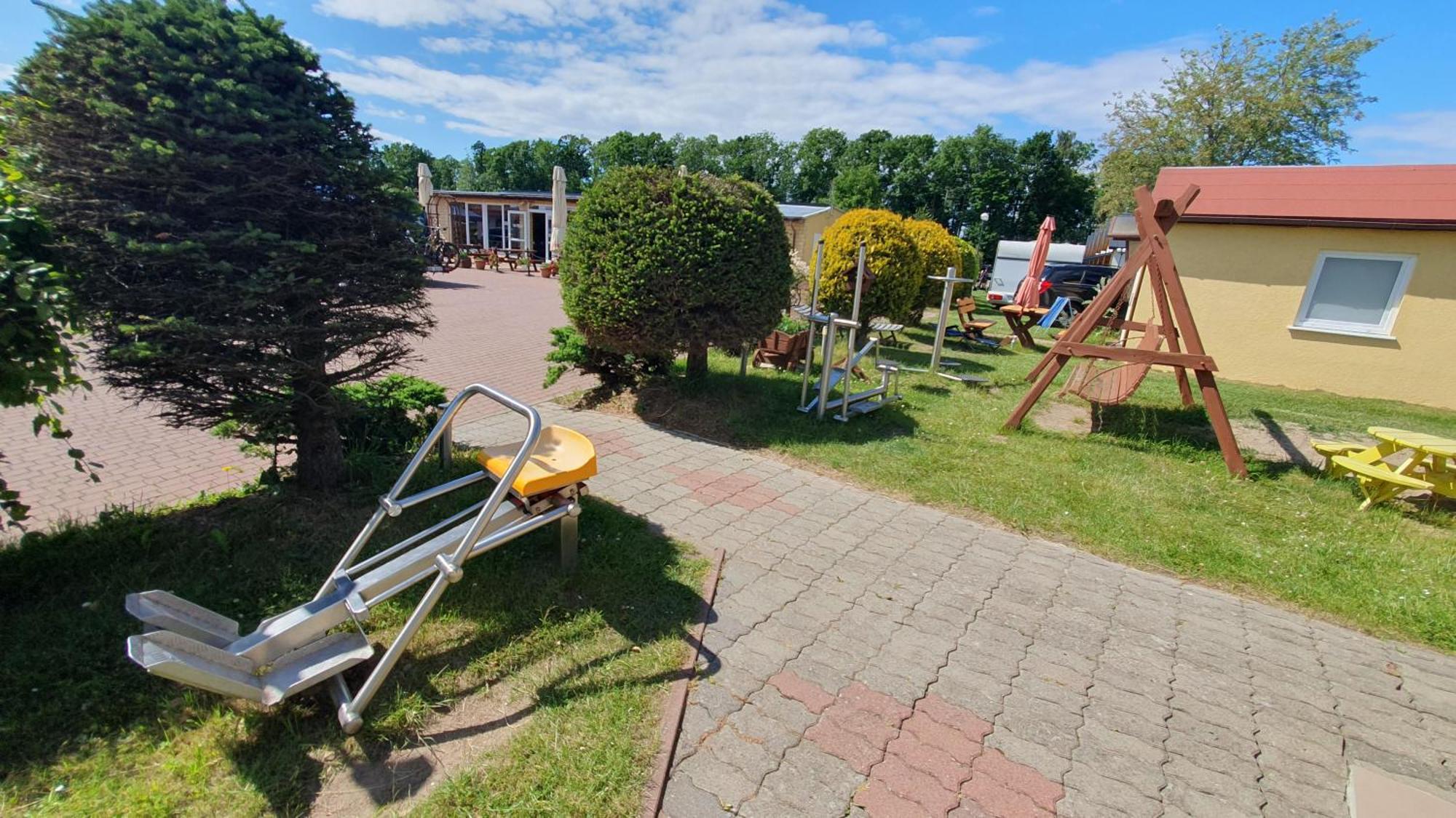 Camping Klif-Nowe Klimatyzowane Domki, 400M Od Centrum Rewala, 30M Od Morza Trzęsacz Dış mekan fotoğraf