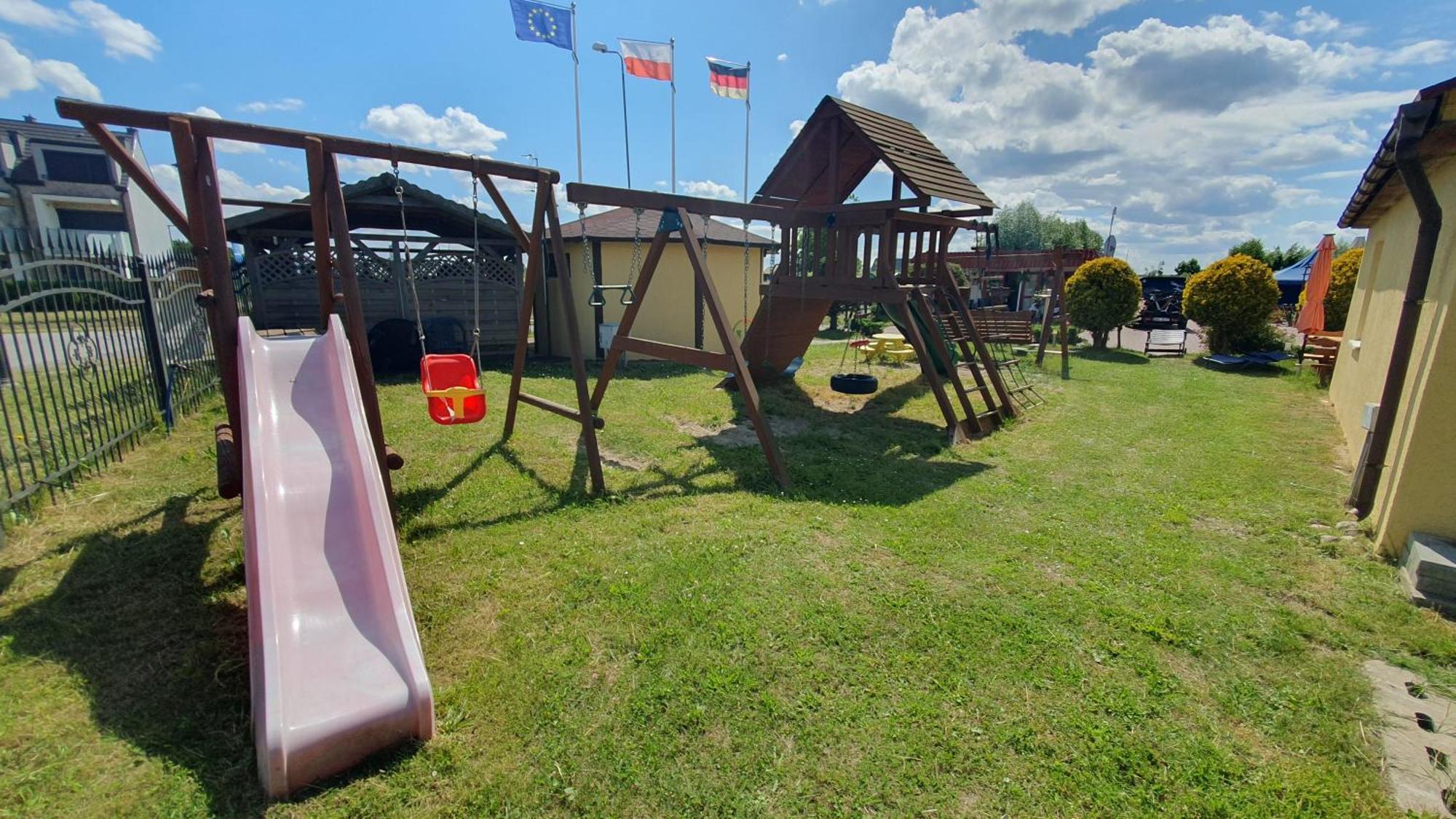 Camping Klif-Nowe Klimatyzowane Domki, 400M Od Centrum Rewala, 30M Od Morza Trzęsacz Dış mekan fotoğraf
